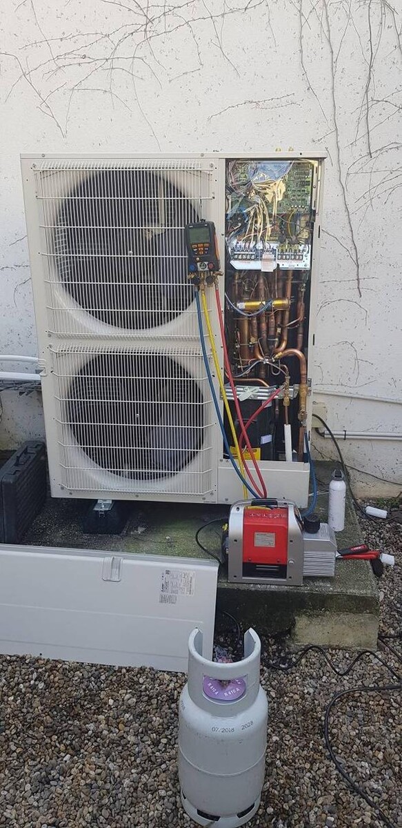 Images Daikin Climatisation Installation Entretien Depannage - Haut de seine