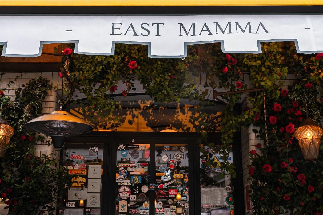 Images East Mamma