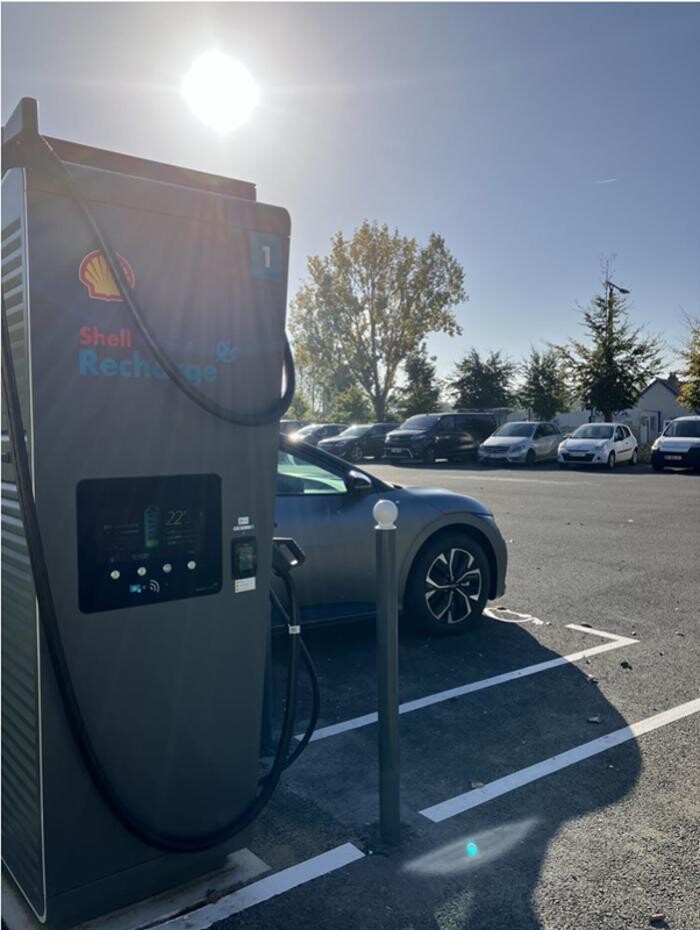 Images Shell Recharge Charging Station