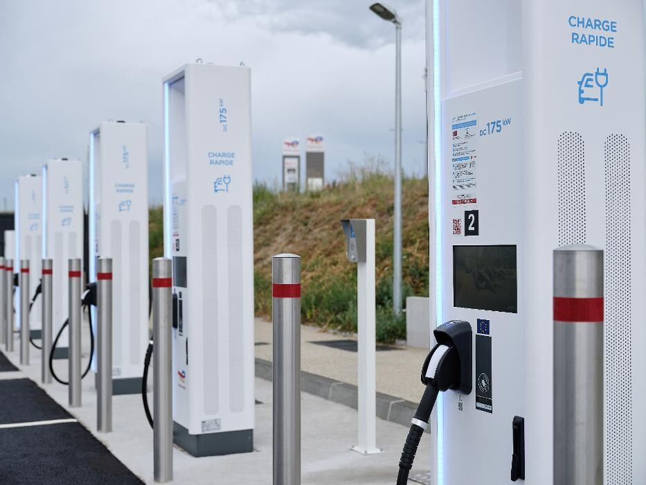 Images TotalEnergies Station de recharge