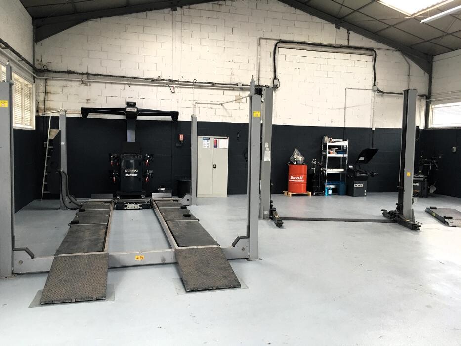 Images Euromaster Garage Gueudin - St Michel Sur Orge