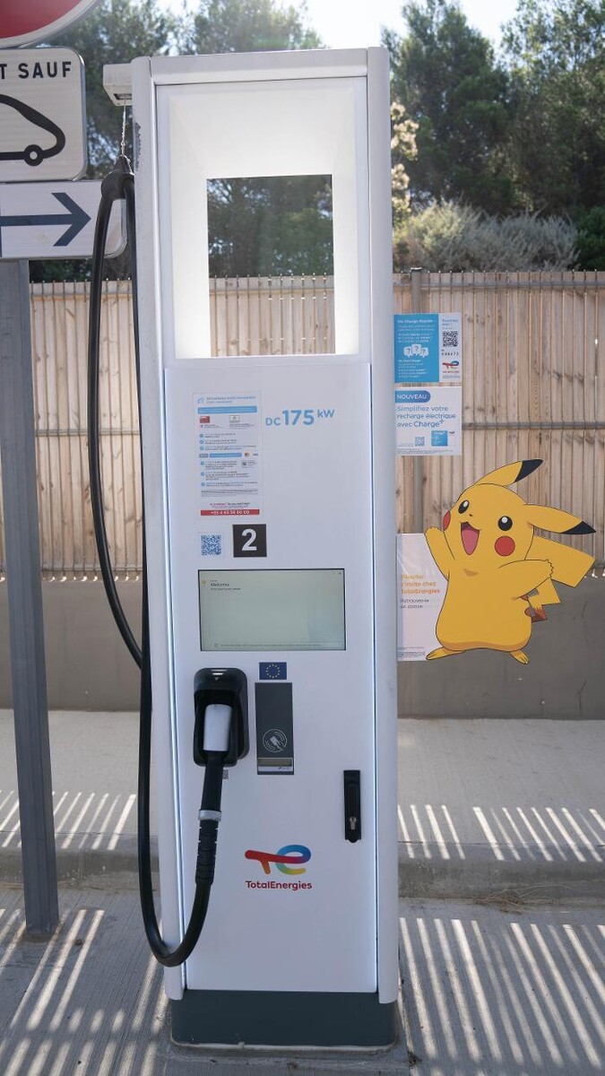Images TotalEnergies Station de recharge