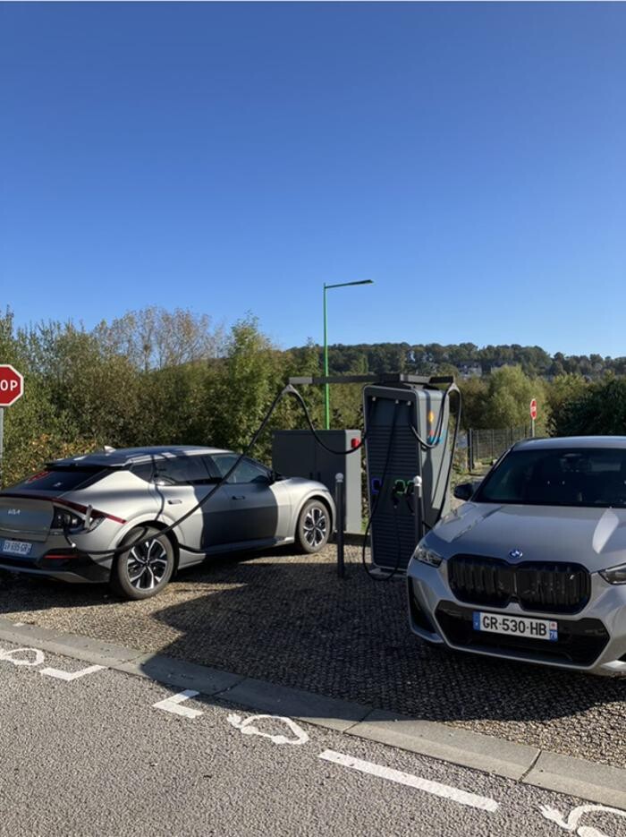 Images Shell Recharge Charging Station