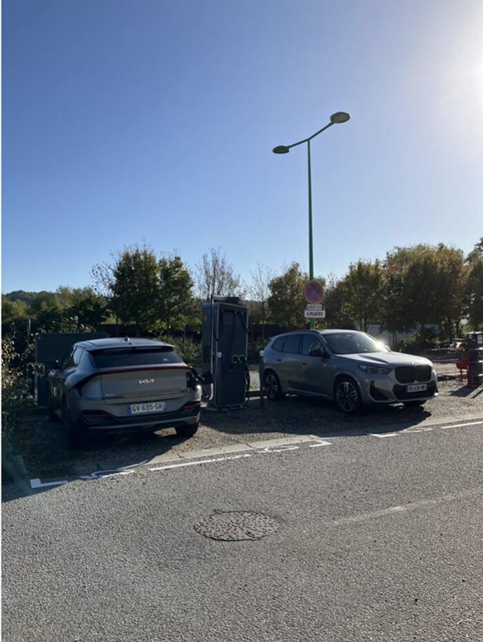 Images Shell Recharge Charging Station