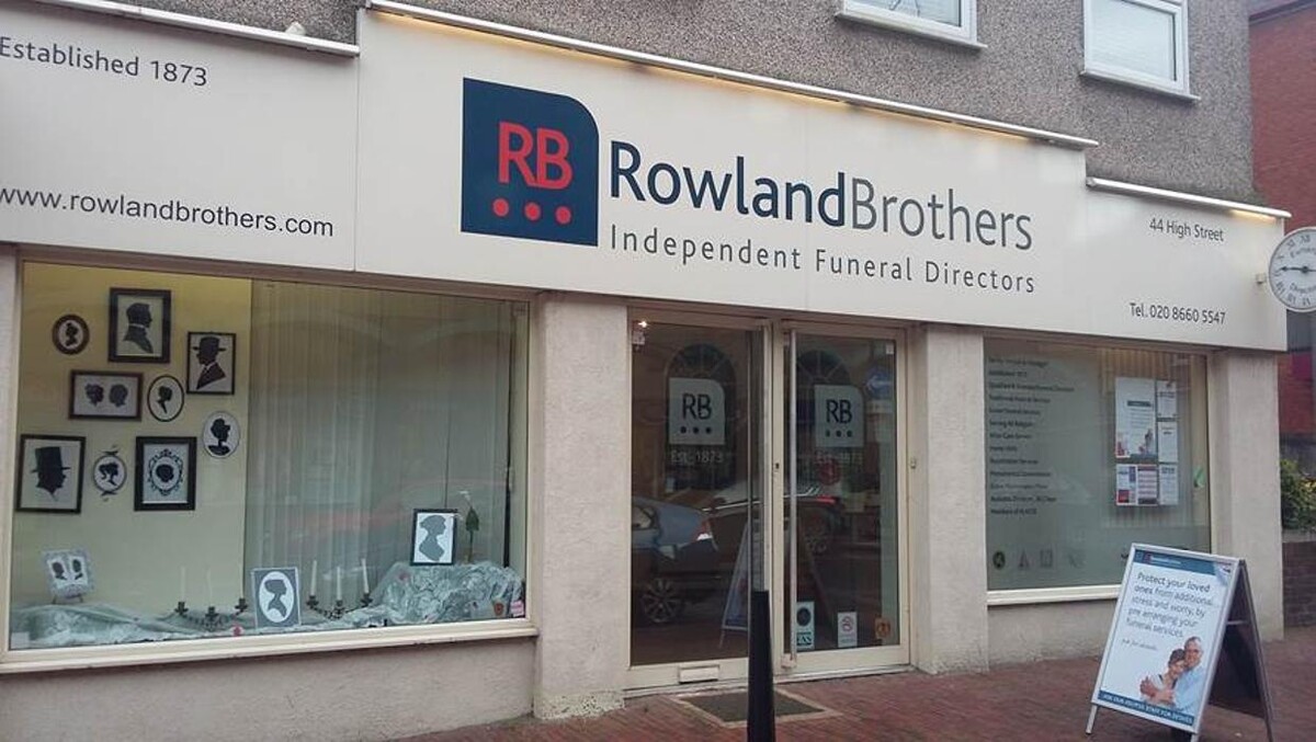 Images Rowland Brothers Funeral Directors