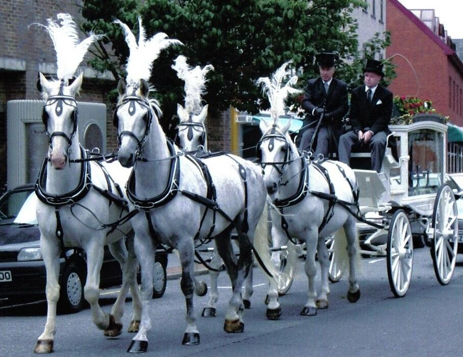 Images Rowland Brothers Funeral Directors