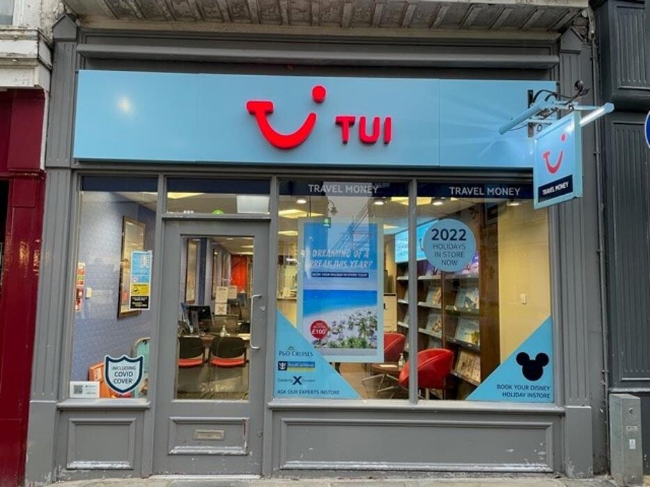 Images TUI Holiday Store