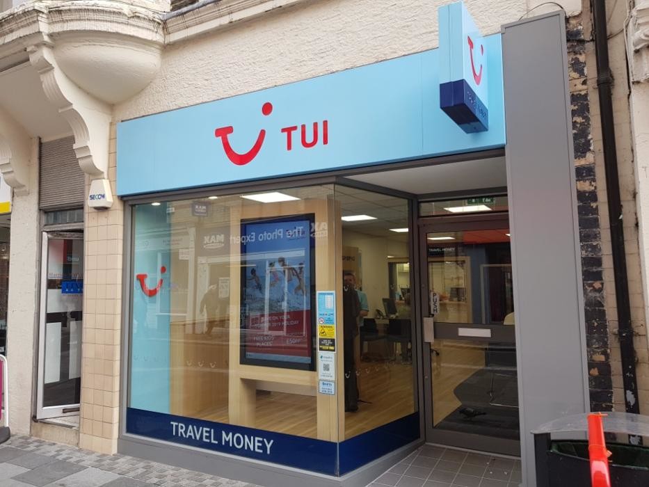 Images TUI Holiday Store