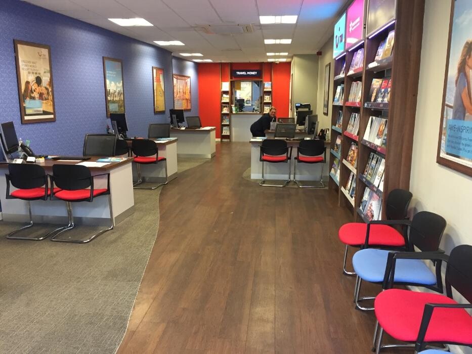 Images TUI Holiday Store