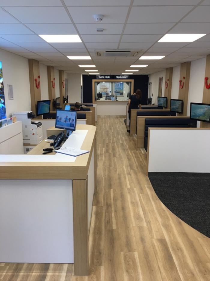 Images TUI Holiday Store