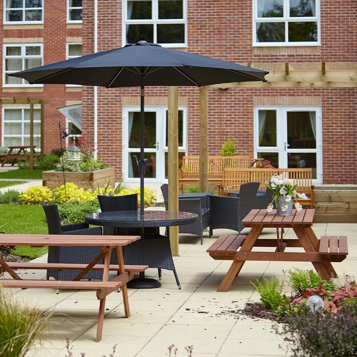 Images Acer Court Care Home