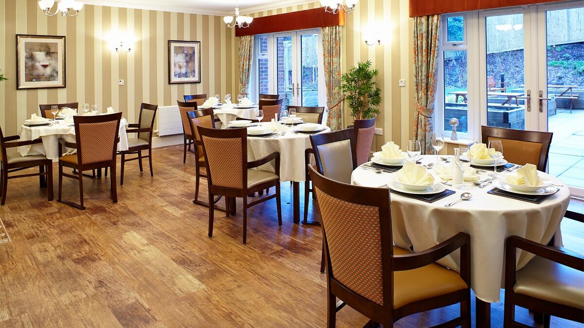 Images Alder House Care Home