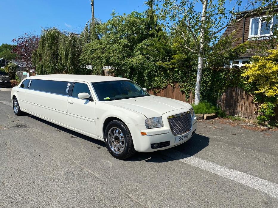 Images Fox Limousines - Limo Hire London