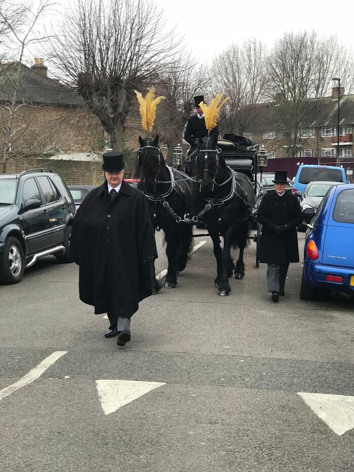 Images Selsdon & District Funeral Service