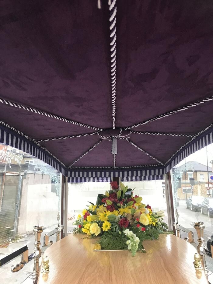 Images Selsdon & District Funeral Service