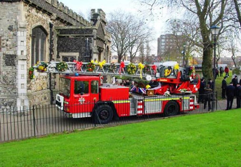 Images Selsdon & District Funeral Service