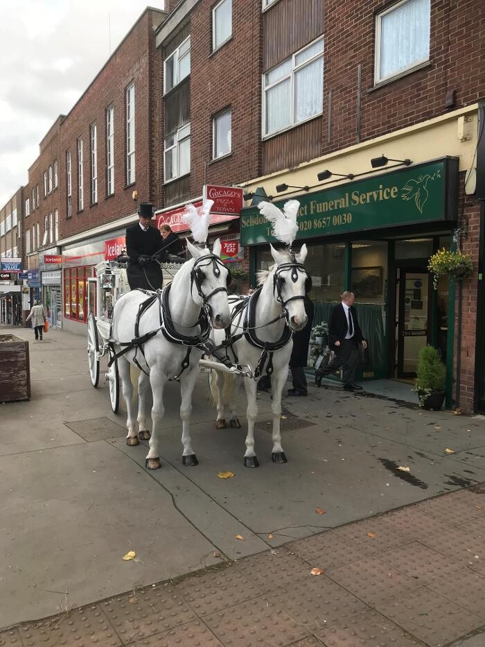 Images Selsdon & District Funeral Service