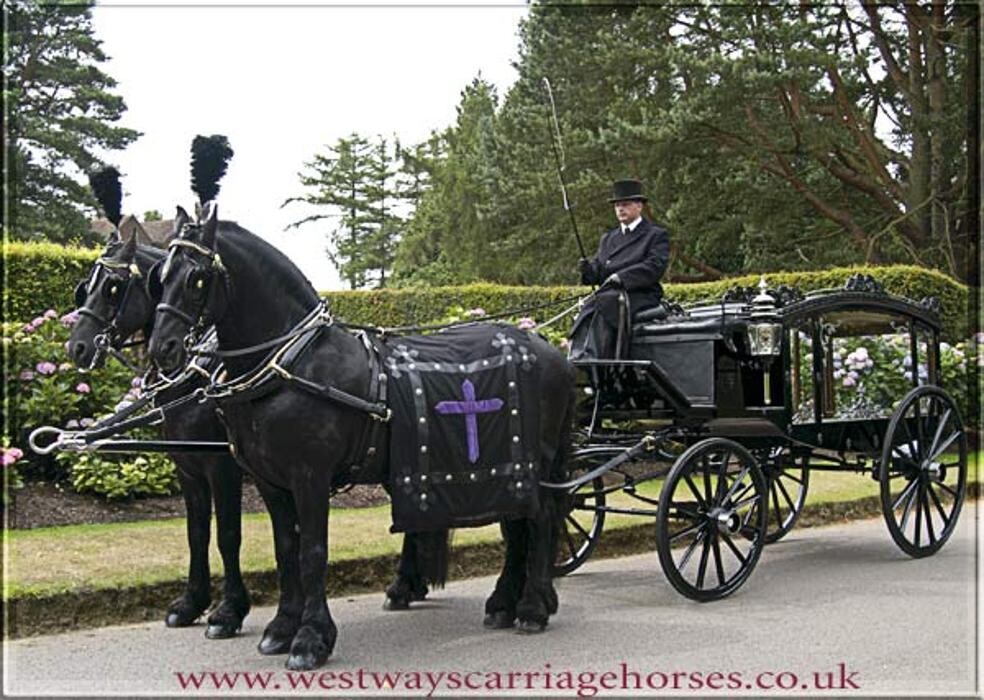 Images Selsdon & District Funeral Service