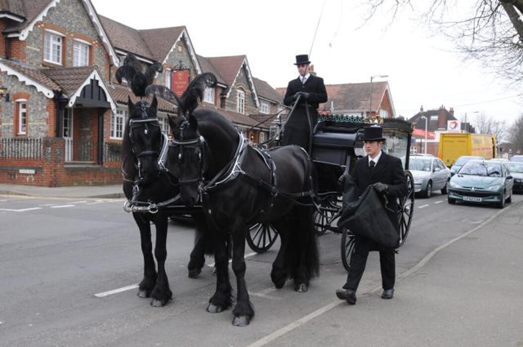 Images Selsdon & District Funeral Service