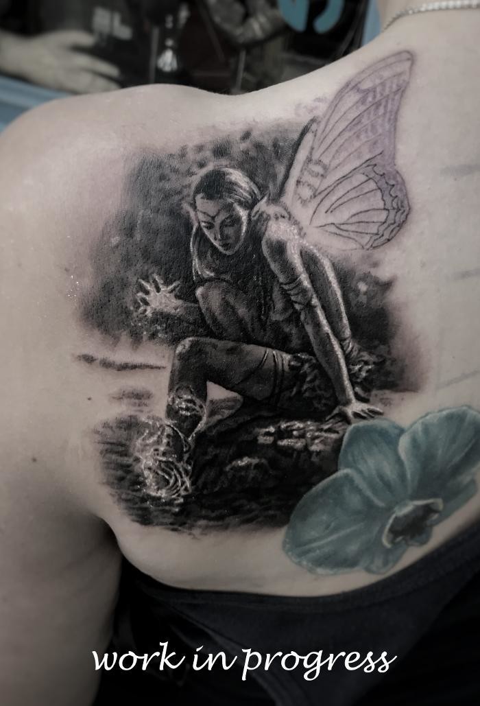 Images London Blue Lady Tattoo and Piercing