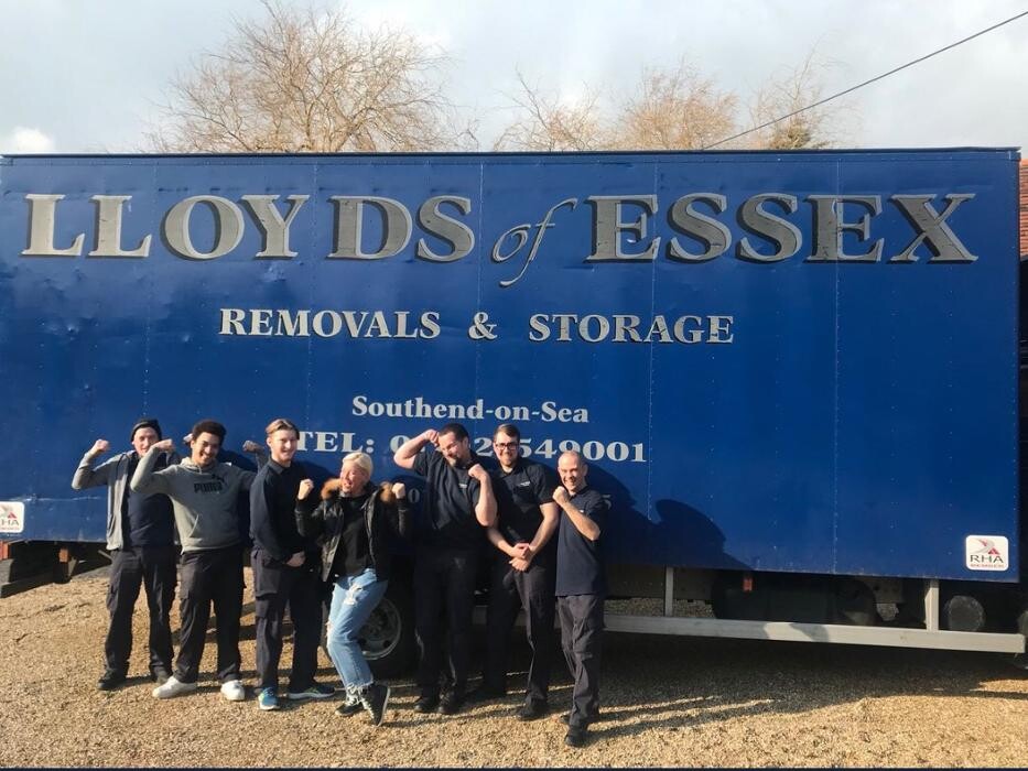 Images Lloyds Of Essex Removals