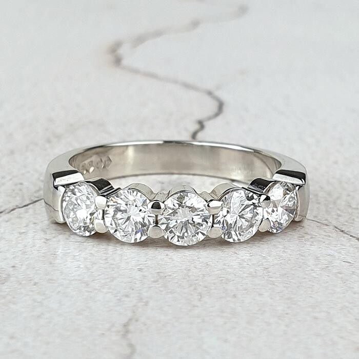 Images Aurum designer-jewellers