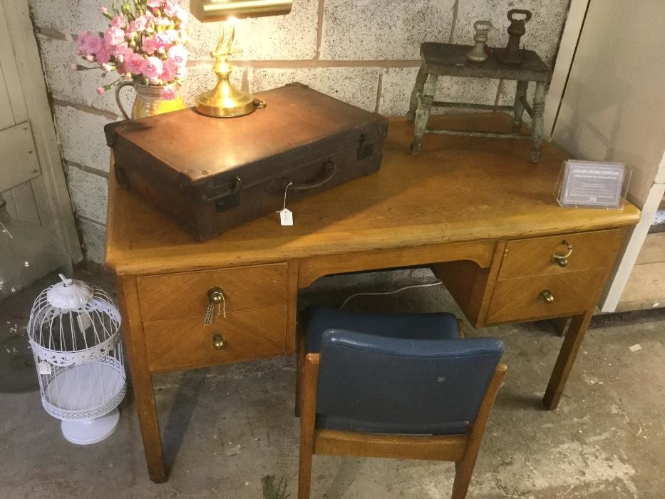 Images Cheshire vintage furniture