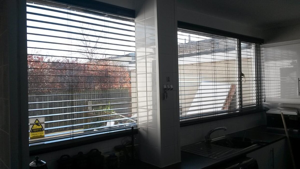 Images Paramount Blinds Ltd