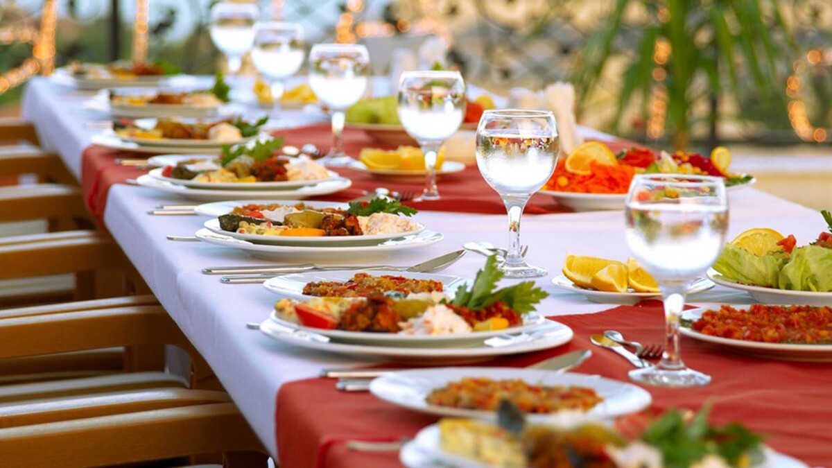 Images Dunmores Catering