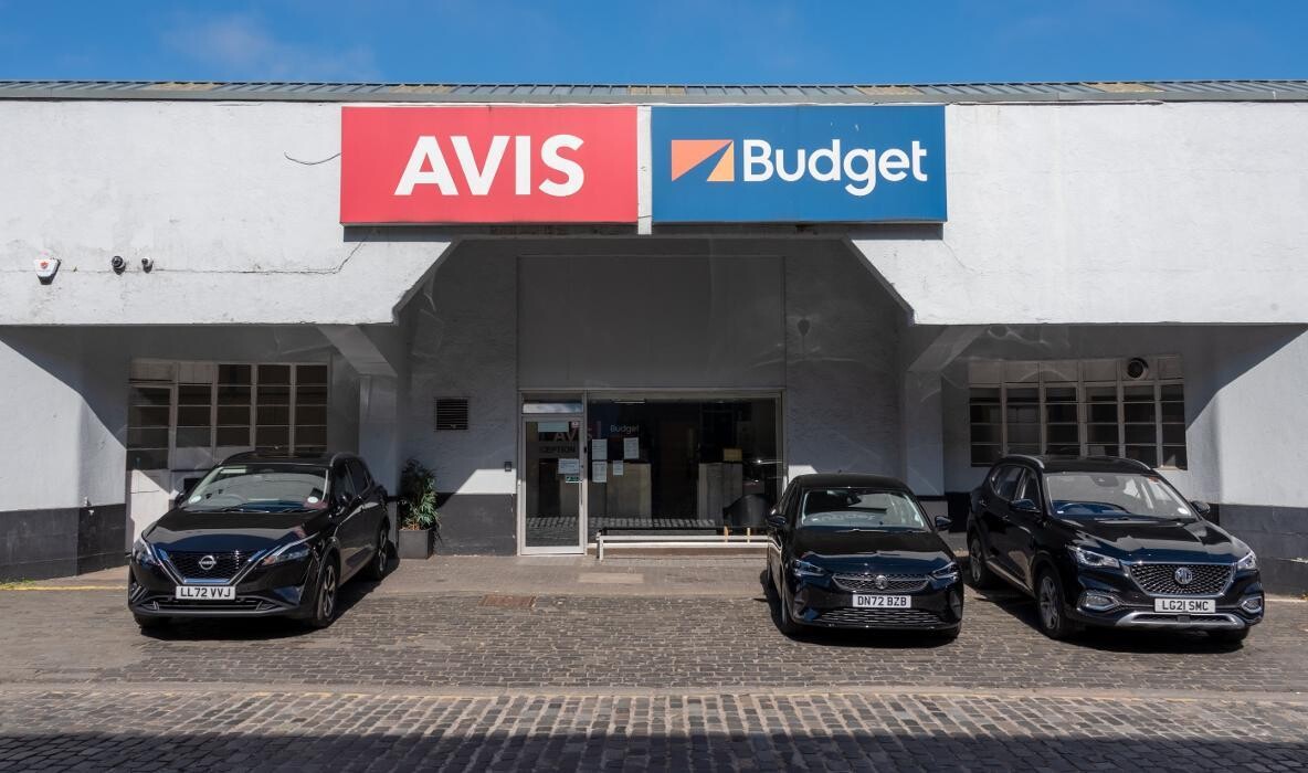 Images Avis Car Hire - Edinburgh City Centre