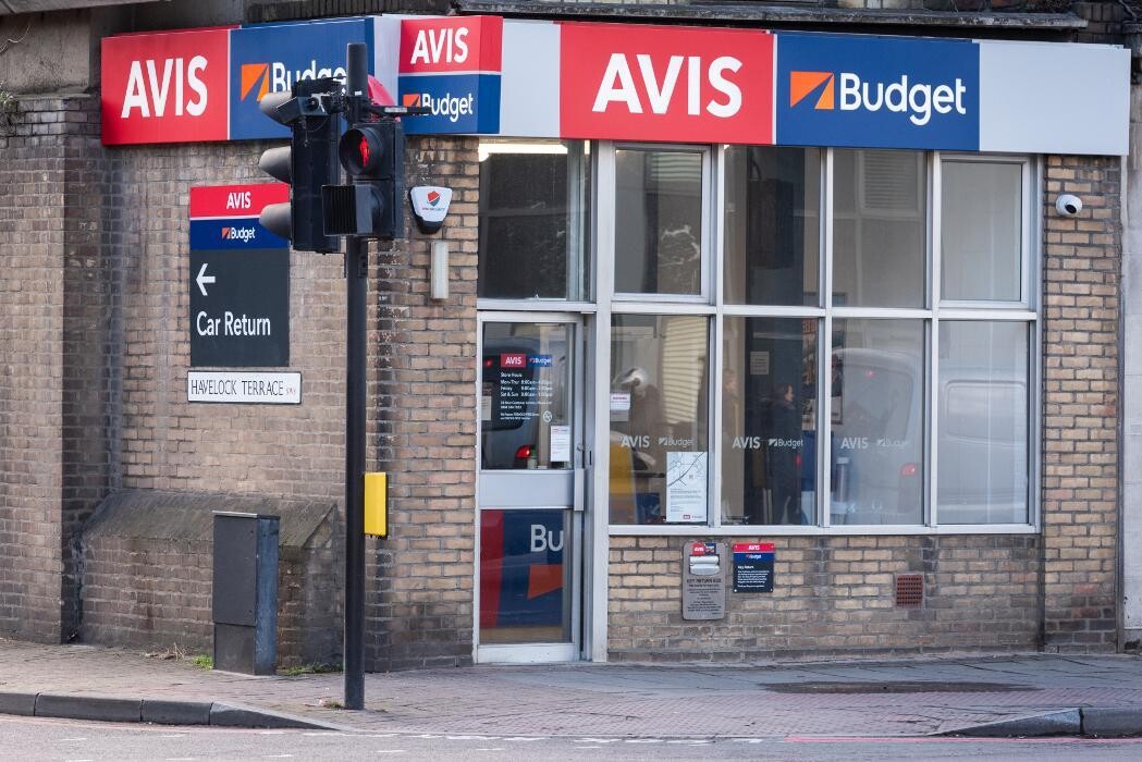 Images Avis Car Hire - London Battersea