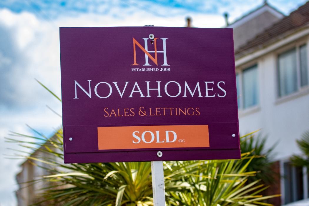 Images Novahomes Sales and Lettings