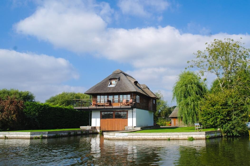 Images Riverside Rentals