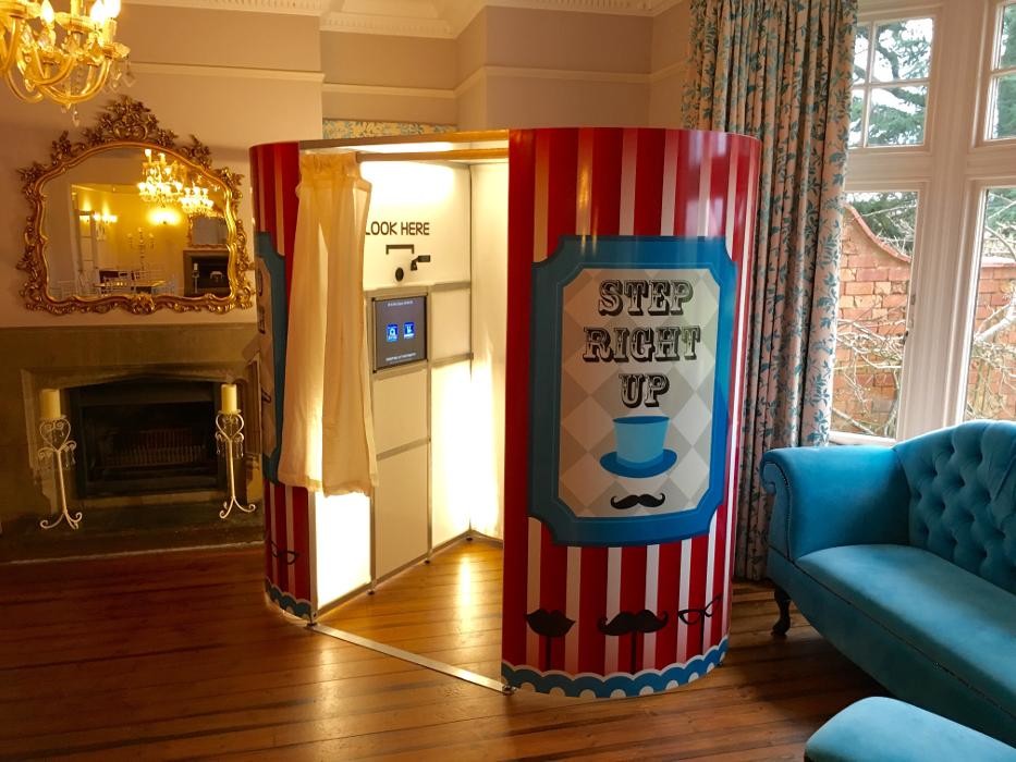 Images Directors Cut Photo Booth