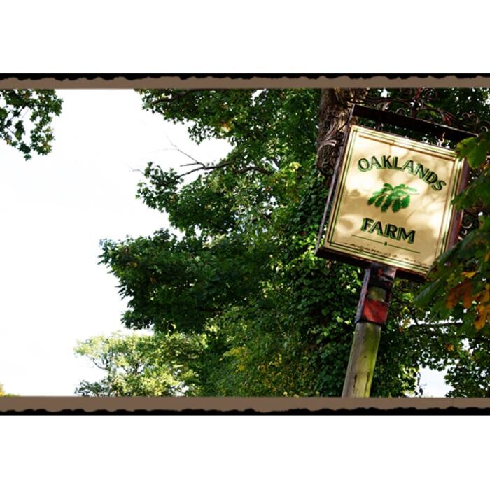 Images Oaklands Country Lodges