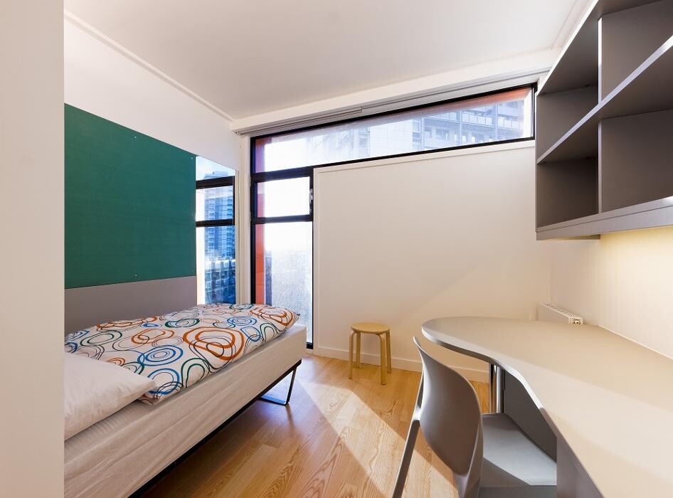 Images Torquay House (Royal Oak)