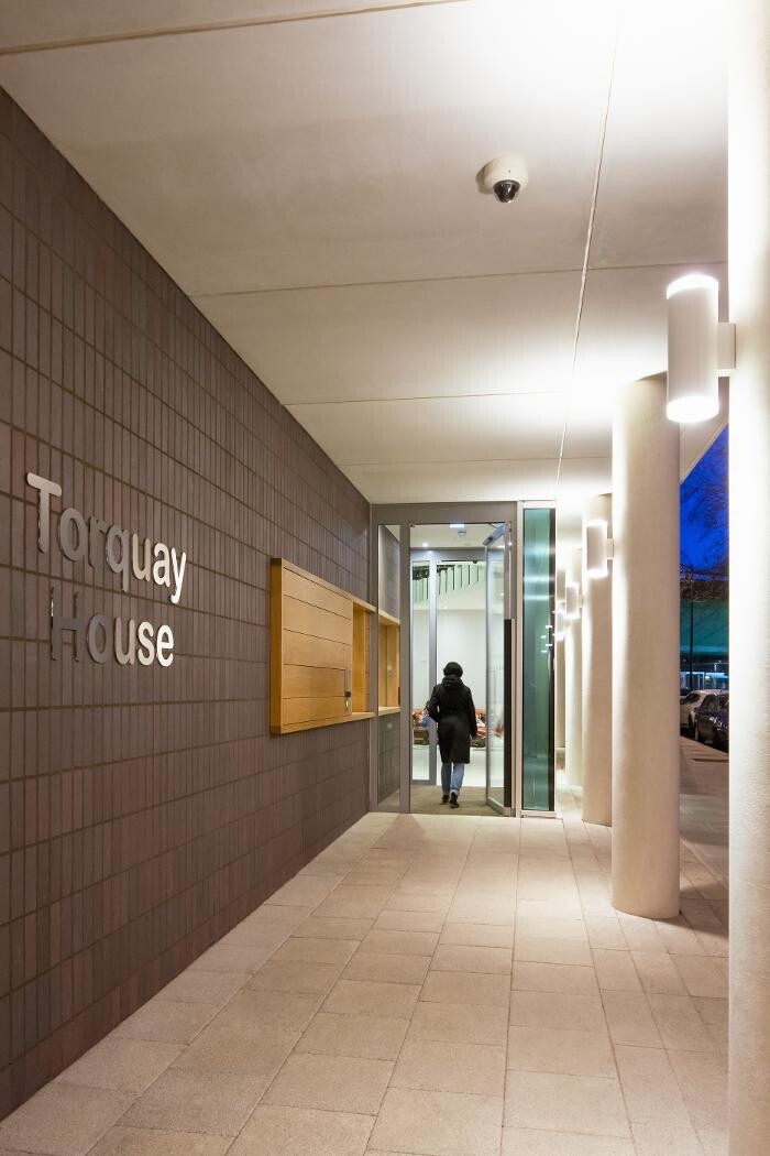 Images Torquay House (Royal Oak)