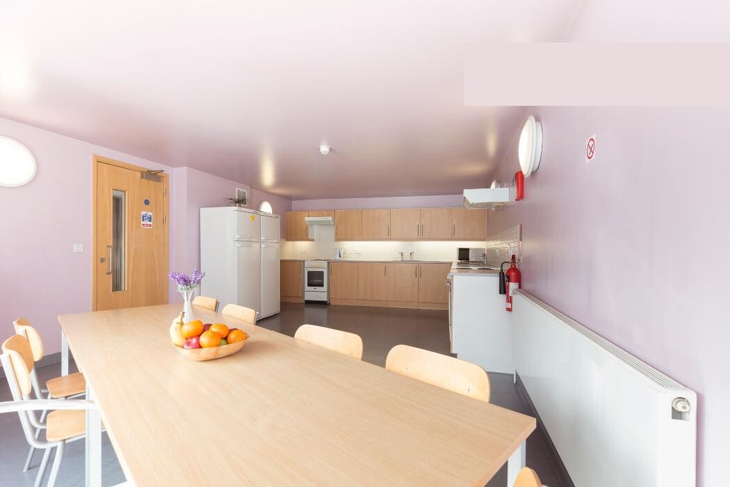 Images Friendship House (Southwark)