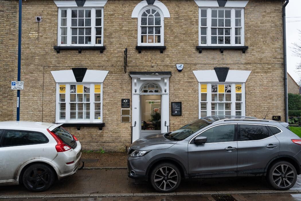 Images Adlam & Coomber Optometrists
