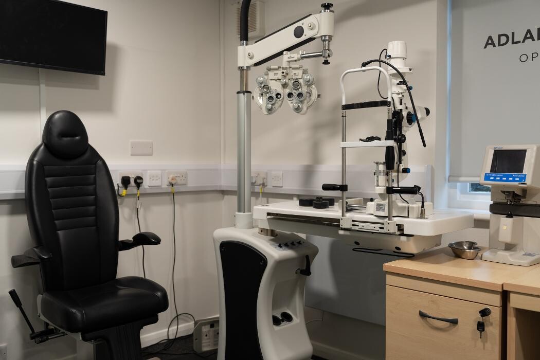 Images Adlam & Coomber Optometrists