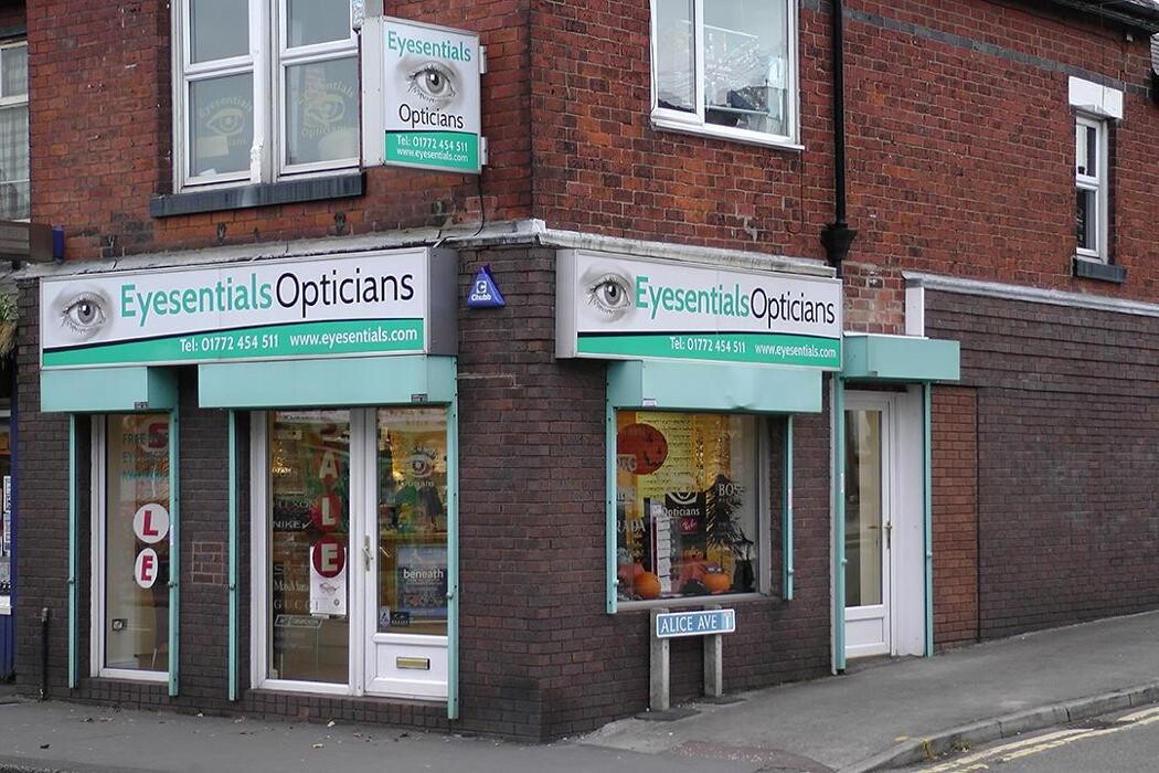 Images Eyesentials Opticians