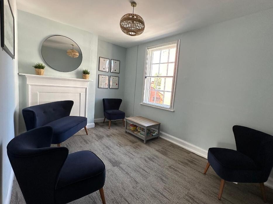 Images Wendy Diddams Optometrists