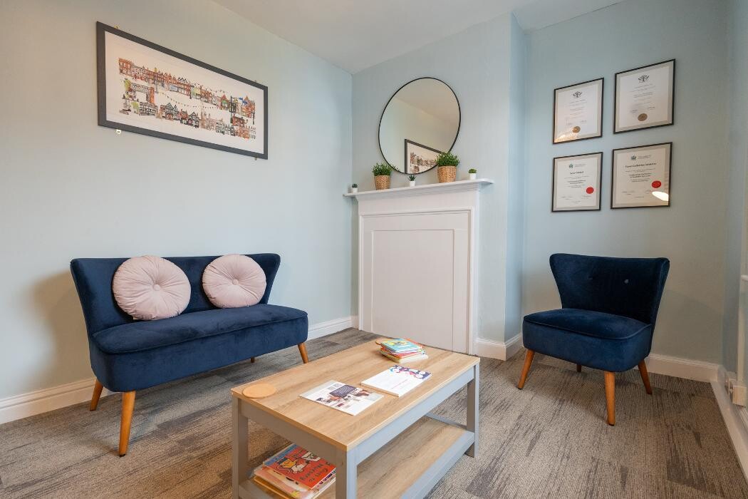 Images Wendy Diddams Optometrists