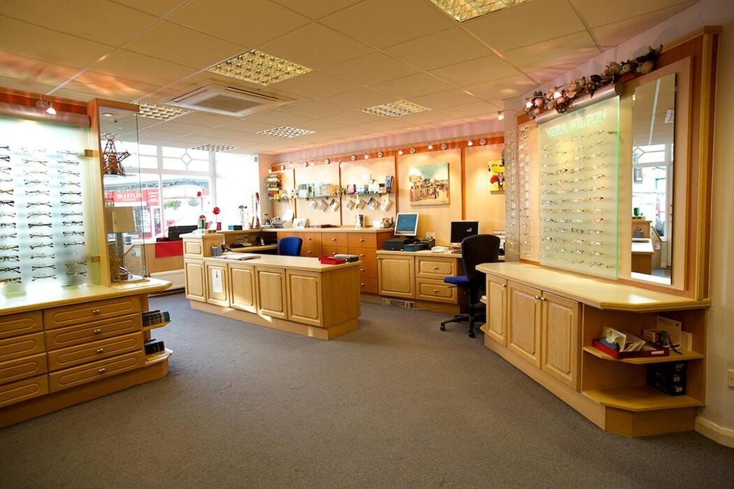 Images Vera Wilton Optometrists