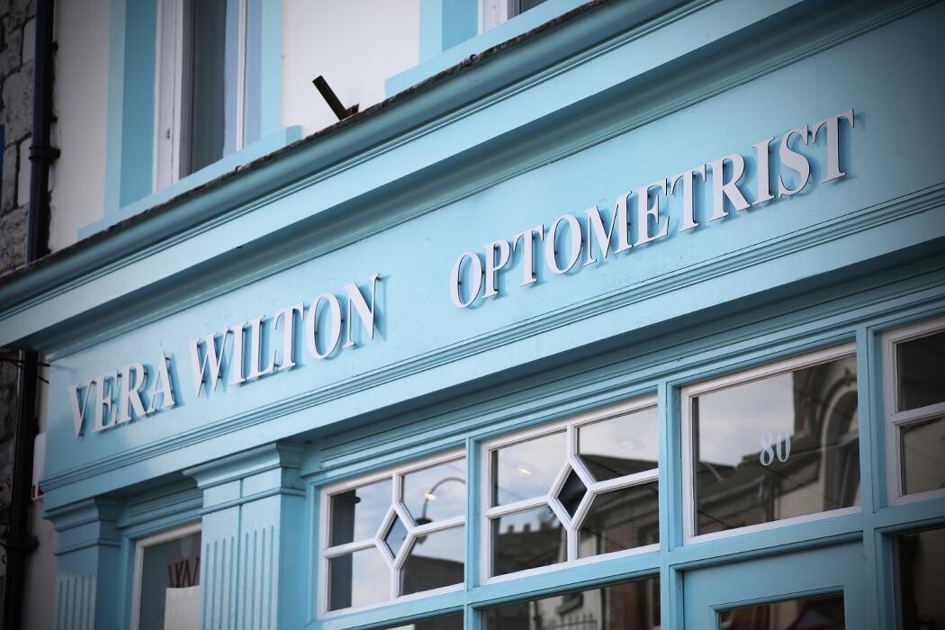 Images Vera Wilton Optometrists