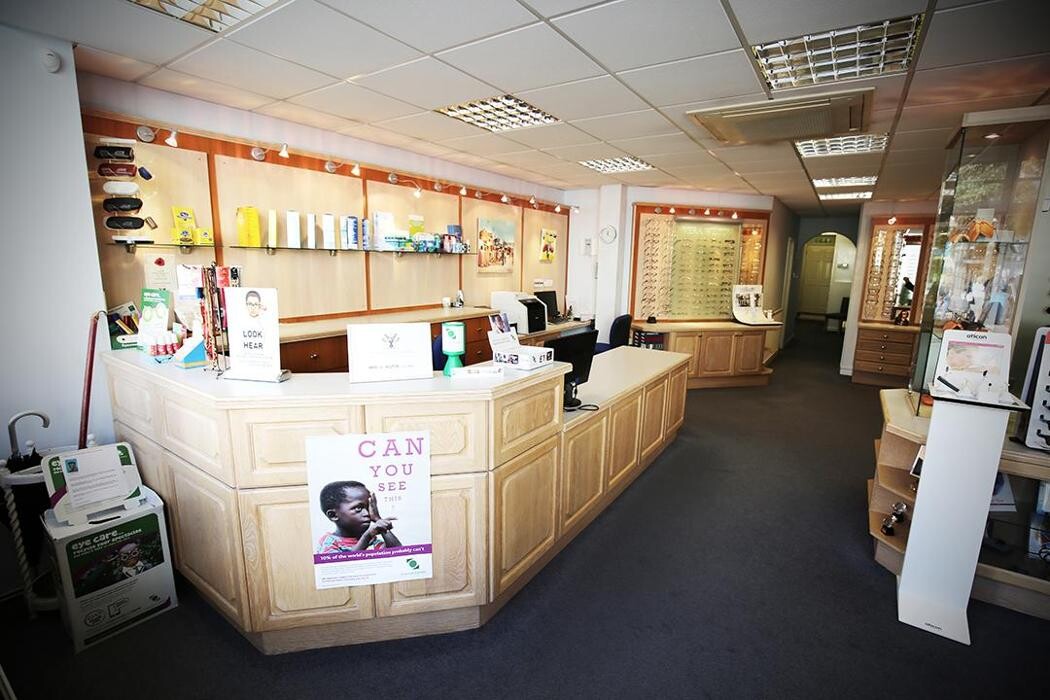 Images Vera Wilton Optometrists