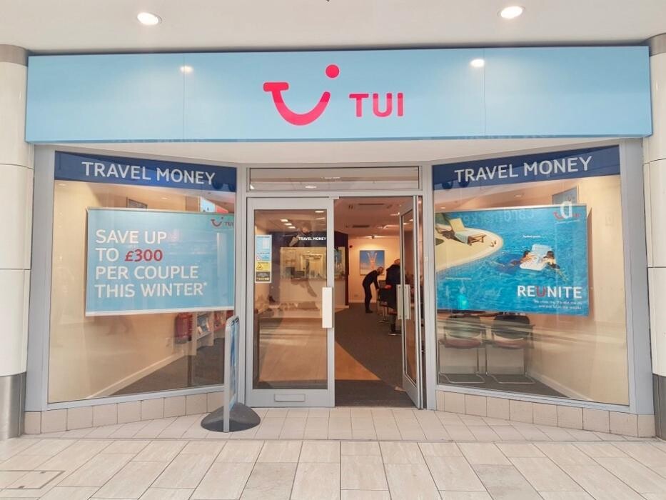 Images TUI Holiday Store