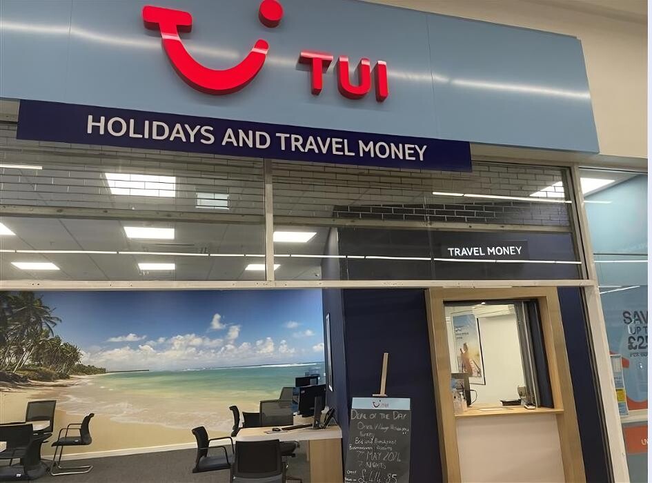 Images TUI Holiday Store