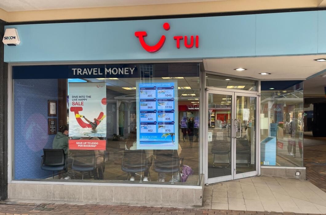 Images TUI Holiday Store