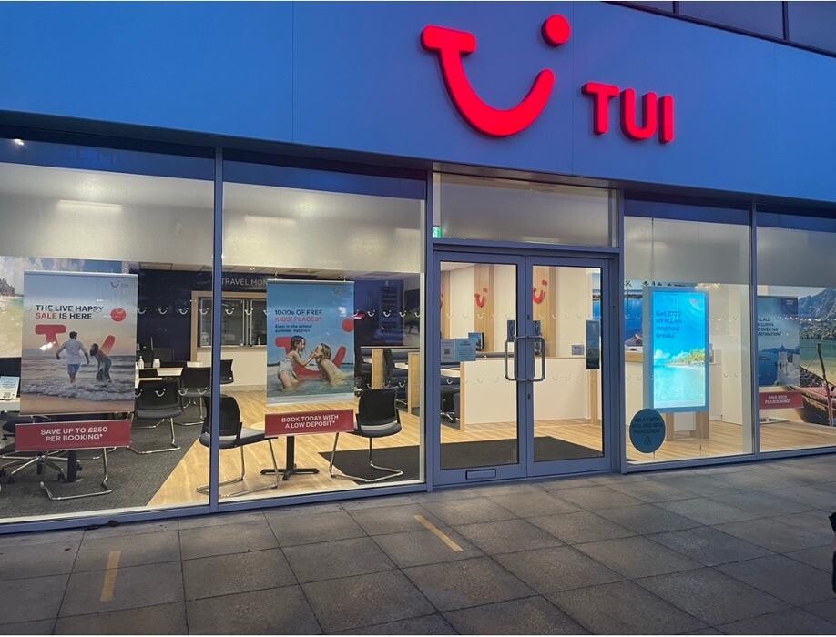 Images TUI Holiday Store